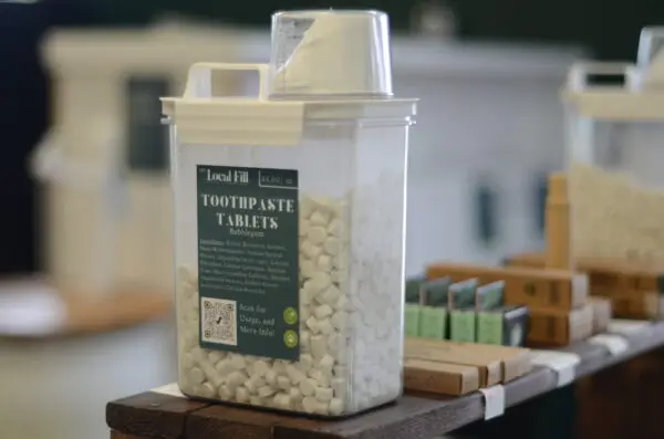 Tootpaste Tablets Available in Peppermint and Bubblegum Flavors. With Xylitol. Fluoride Free